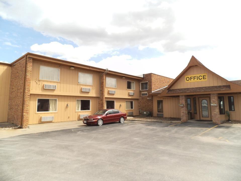 Days Inn By Wyndham West Branch Iowa City Area Kültér fotó